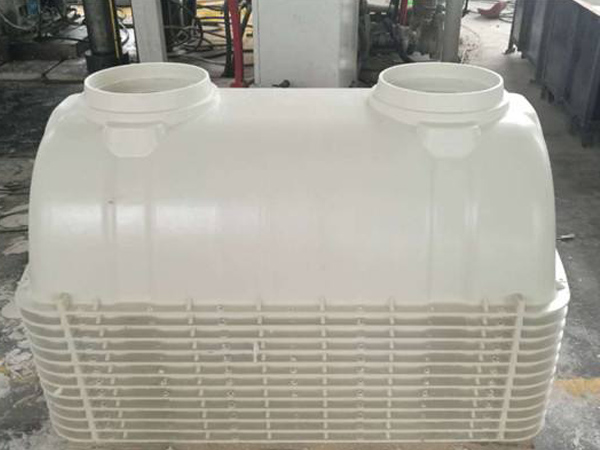 安裝玻璃鋼化糞池時(shí)有哪些注意事項(xiàng) 安裝玻璃鋼化糞池時(shí)有哪些注意事項(xiàng)