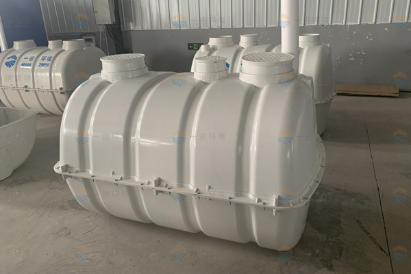 生產(chǎn)模壓化糞池使用的是什么材料 生產(chǎn)模壓化糞池使用的是什么材料